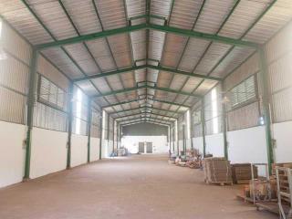 1000m2 kho/xưởng, ngã tư gò mây  90tr/tháng. cont tận kho