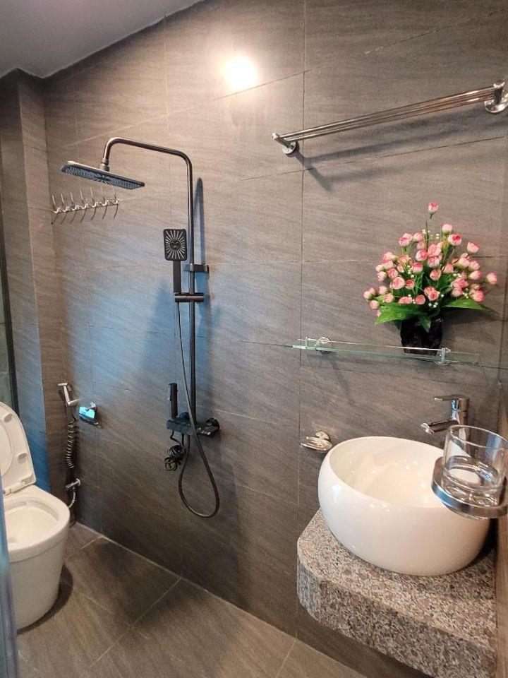 Bán nhà phố Miếu Đầm, dt 120m2 10 tầng , cho thuê 130tr, giá 32 tỷ