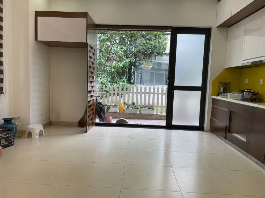 Chuyên cho thuê LK, BT 90m2 - 123m2 - 154m2 - 250m2 Vinhomes Thăng Long, giá rẻ, LH 0977 164 491