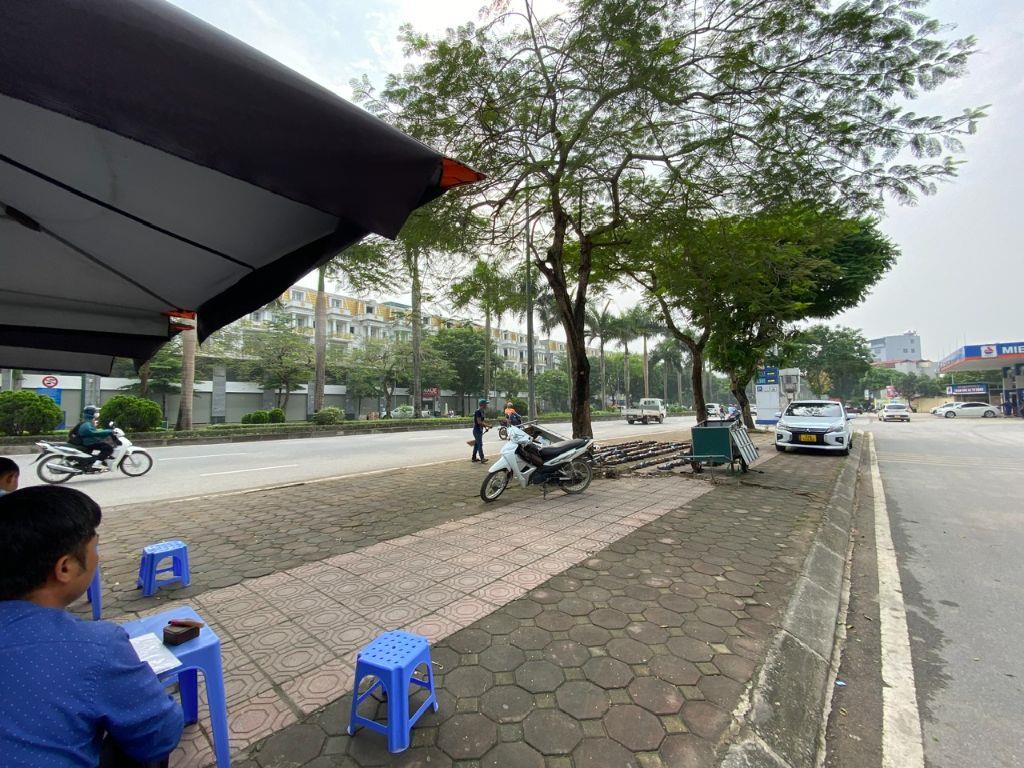 Siêu hiếm! Bán biệt thự mặt phố Lê Trọng Tấn, khu D Geleximco, 330m2, giá chỉ 265tr/m2