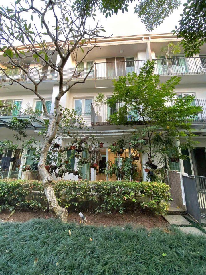 Bán liền kề 120m2 Nadyne Garden - Park City, 3 tầng, khi vip giá nhỉnh 31.5 tỷ