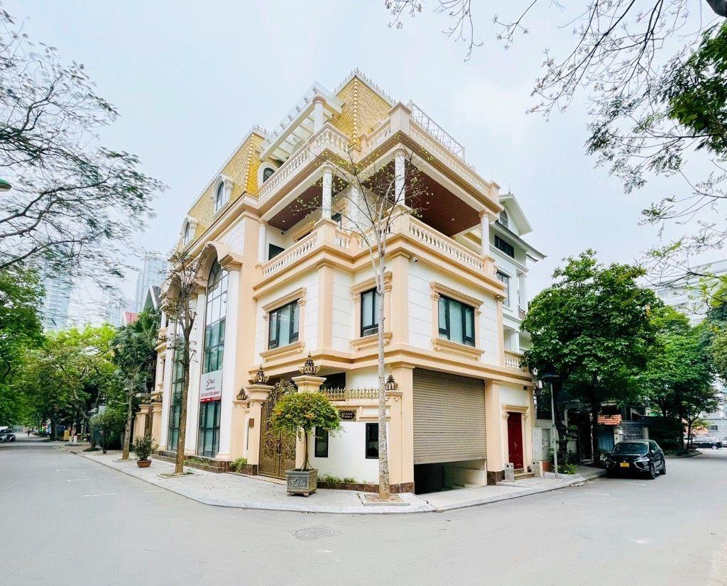 Bán biệt thự Lưu Hữu Phước, DT 273m2, lô góc vườn hoa, cho thuê 120tr/ tháng, giá chỉ 84 tỷ