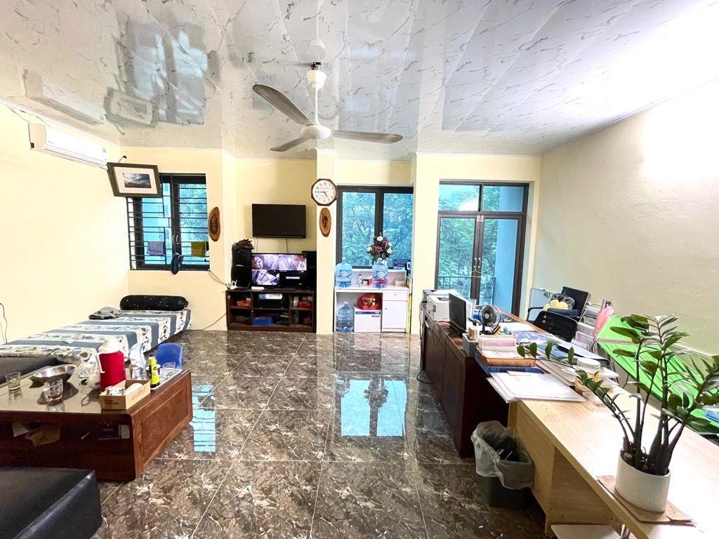 Bán liền kề FLC Garden City Đại Mỗ, 98m2, 5 tầng, view vườn hoa, giá nhỉnh 21.5 tỷ