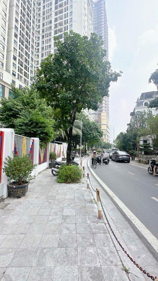 Bán biệt thự 191m2 Roman Plaza , Tố Hữu, cho thuê 550tr, giá chỉ 46.5 tỷ
