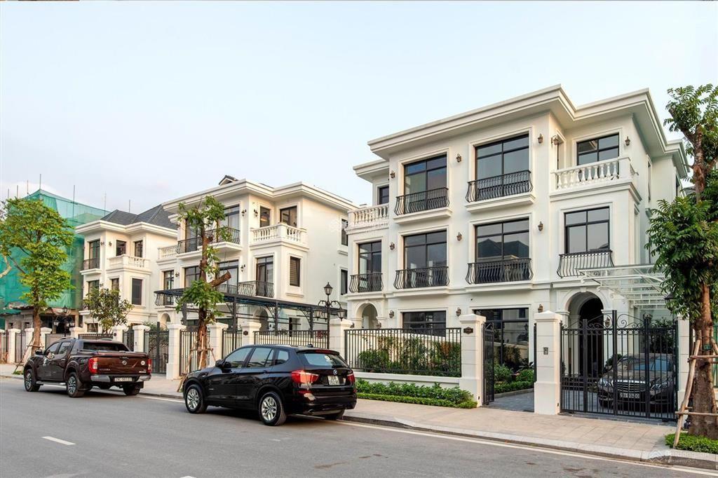 Bán liền kề Vinhomes Green Bay,DT 93.5m2 giá chỉ 42 tỷ