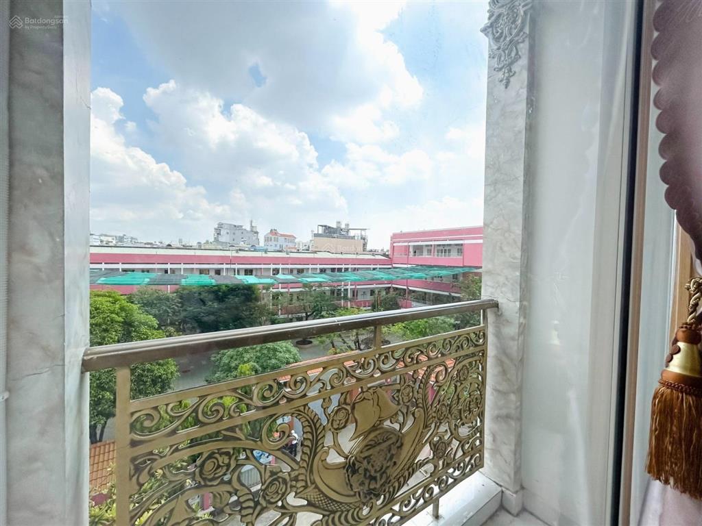 Căn hộ 2pn ban công full nội thất  trung tâm bình thạnh  cực nhiều tiện ích xung quanh