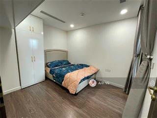 Cần vốn bán căn hộ m  one gia định, diện tích 72m2 gồm 2 ngủ, 2wc, tặng nội thất, sổ hồng