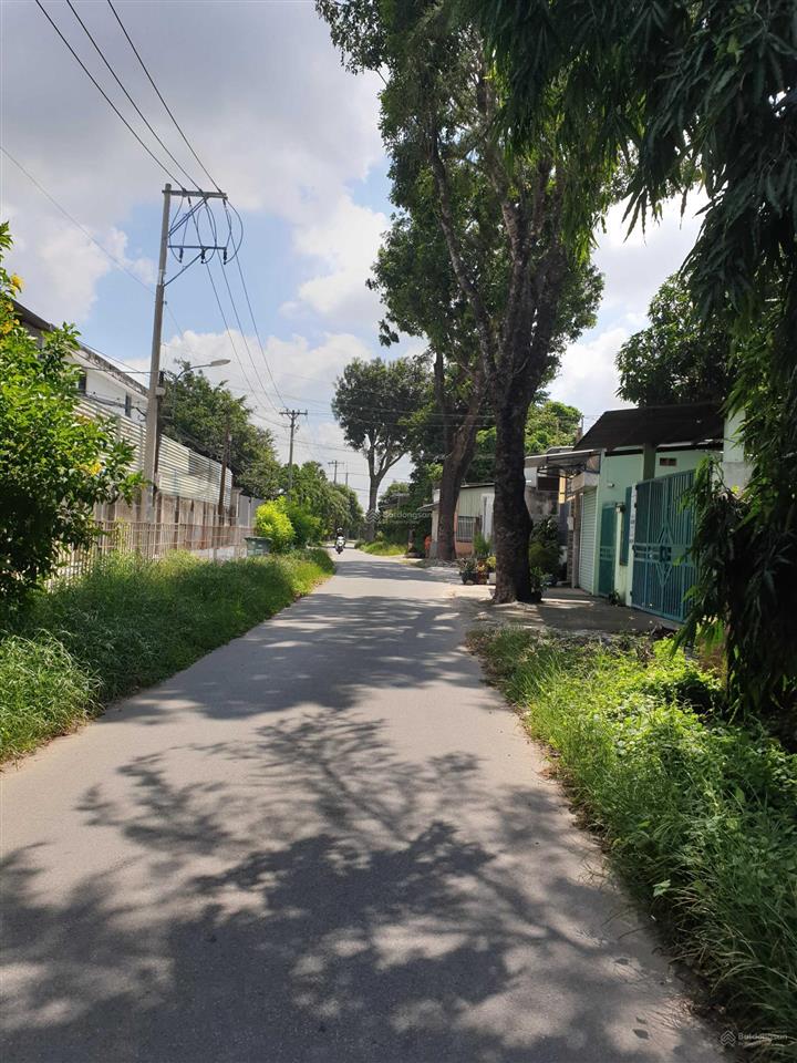 Bán nhà mt đ lê thị ngà, phước vĩnh an, củ chi. 5x70m. cn 357m2. giá 4,7 tỷ