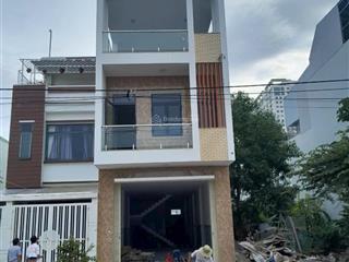 Nhà mới xây 3 tầng diện tích 5x20m, cho thuê mặt tiền tầng trệt hoặc toàn bộ ngôi nhà