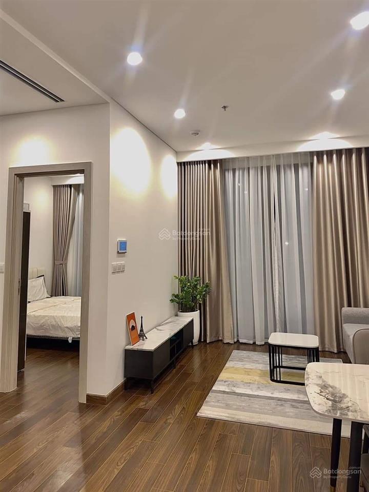 Bán nhanh căn 1pn+1, dt 42m2 khu cao cấp masteri  giá 3,370 tỷ bao phí  2 hầm xe  full nội thất