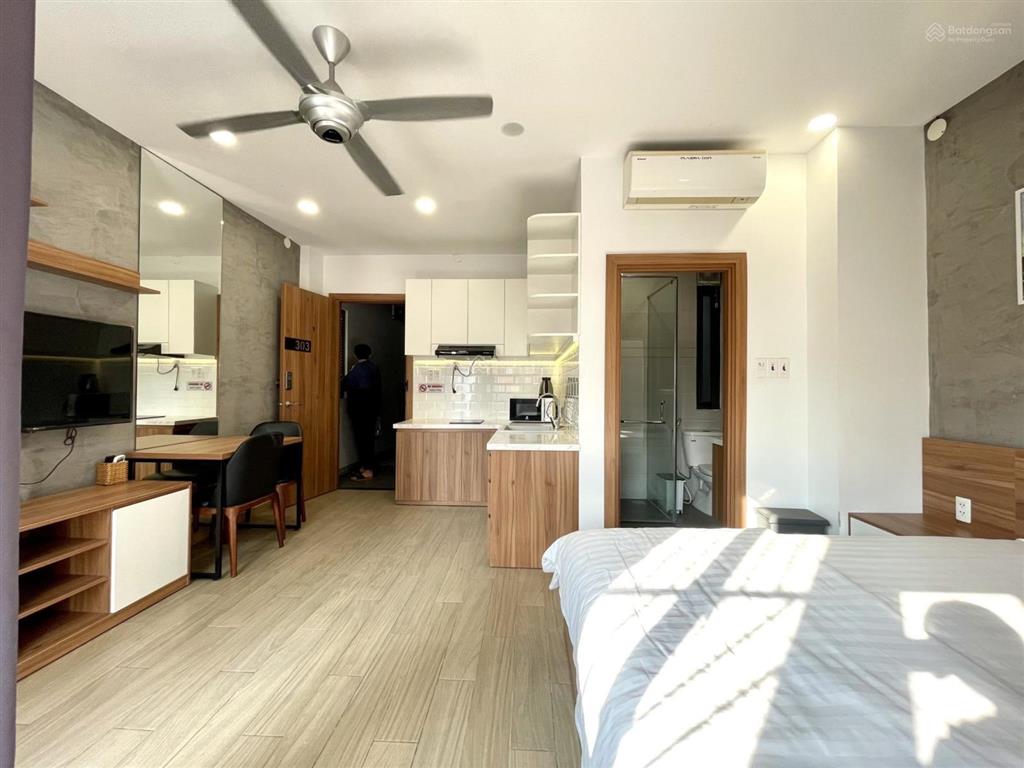 Cho thuê ch gần cầu sg  tiện nghi, thoáng mát  full mới đầy đủ nội thất  cao cấp sang trọng