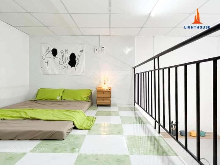 Cho thuê căn rộng 40m2 gác cao 1m8 ở được 4 người gần mai chí thọ  sala thủ thiêm  đảo kim cương