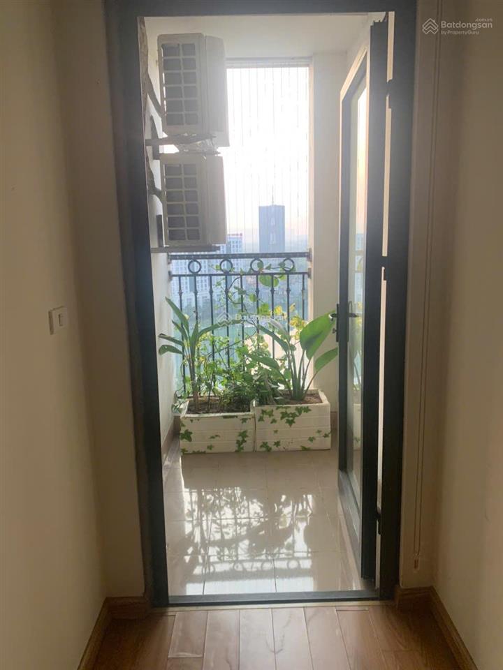 Chính chủ gửi bán căn hộ 115m2  3n2w cc tây hà, 19 tố hữu. giá hơn 8 tỷ.  0961 270 ***
