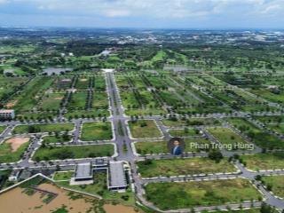 Đi định cư bán nhanh nền biệt thự 240m2 thổ cư, sát sân golf giá 15tr/m2 dự án biên hòa new city