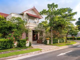 Chuyển nhượng 230 m2. biệt thự nghỉ dưỡng xanh villas cách hà nội 35 km