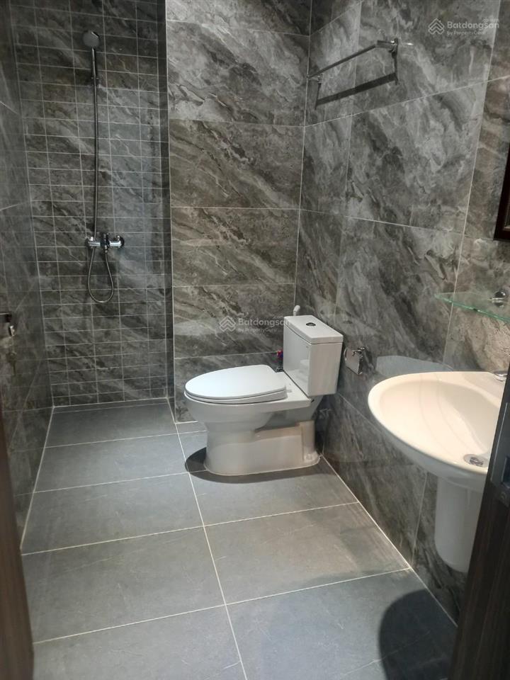Biệt thự cityland center hills, trần thị nghỉ, phường 7, dt 5x20m 4 lầu, 5pn, 5wc 33 triệu/th