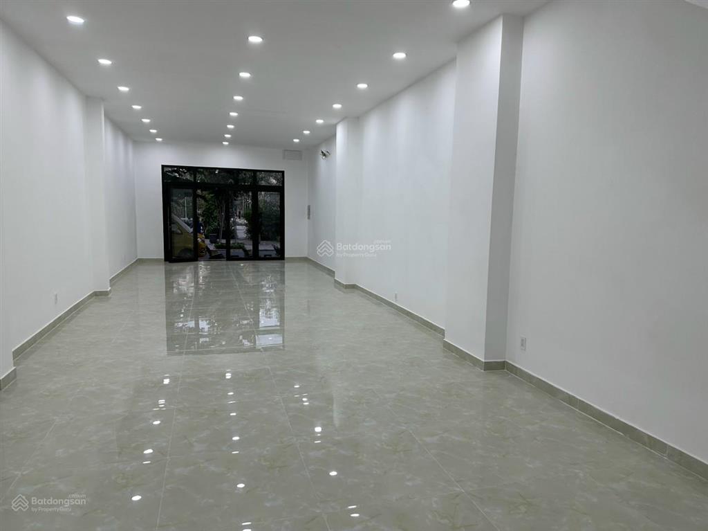 Biệt thự cityland center hills, trần thị nghỉ, phường 7, dt 5x20m 4 lầu, 5pn, 5wc 33 triệu/th
