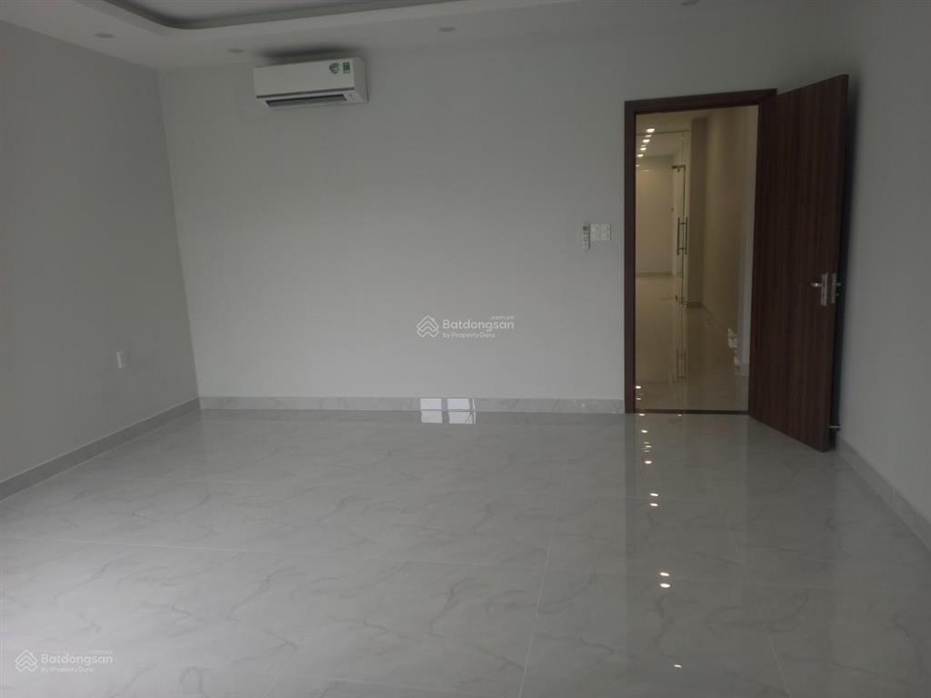 Biệt thự cityland center hills, trần thị nghỉ, phường 7, dt 5x20m 4 lầu, 5pn, 5wc 33 triệu/th