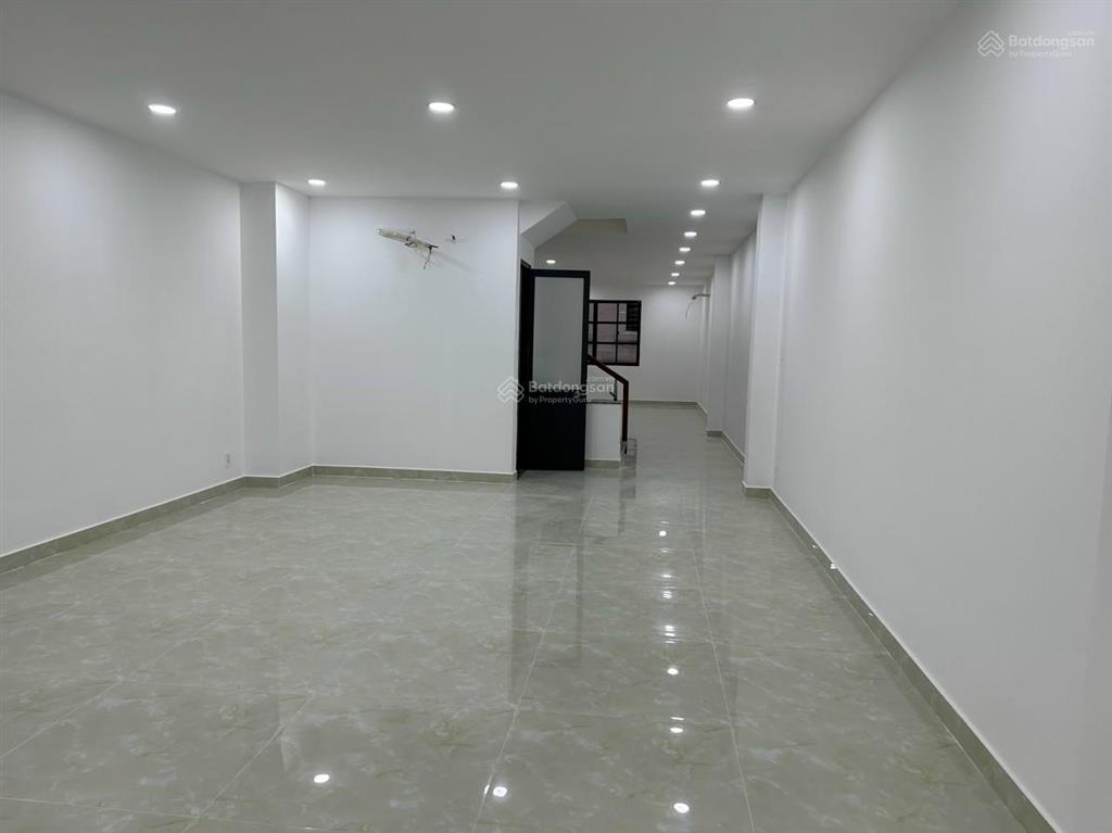 Biệt thự cityland center hills, trần thị nghỉ, phường 7, dt 5x20m 4 lầu, 5pn, 5wc 33 triệu/th