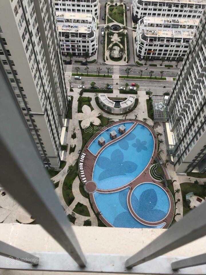 Chủ nhà tin tưởng e cập nhật đúng giá quỹ căn tại vingardenia 6.4 tỷ 2pn8,5 tỷ 3pn. 0981 045 ***
