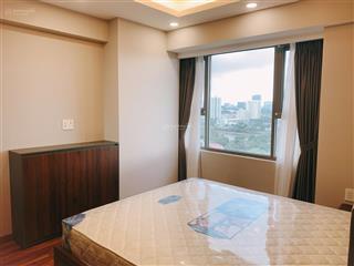 Giá bán rẻ nhất saigon south 3pn lầu cao, view đẹp.  0918 770 ***