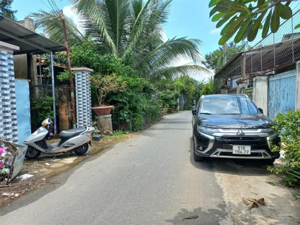 Cho thuê 584m2 sau lưng ubnd xã long an cho chuyên gia hoặc cty làm kho bãi