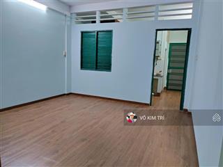 Cc tân sơn nhì lầu 1 shr vĩnh viễn 45m2 ban công thoáng mát giá 2tỷ  0918 220 *** mr.trí