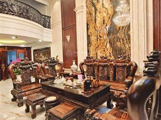 Tòa nhà phố bạch mai, nội thất vip, kinh doanh bất kể ngàyđêm, dt 190m 9 tầng thang máy, chỉ 120 tỷ