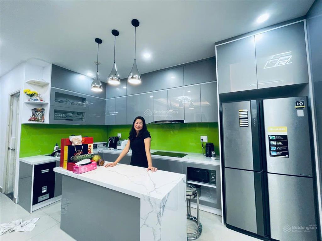 Bán căn hộ chung cư đức khải 2pn giá chỉ 3tỷ4