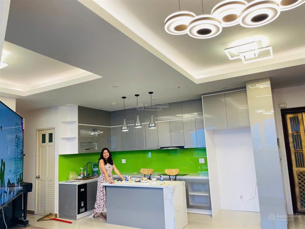 Bán căn hộ chung cư đức khải 2pn giá chỉ 3tỷ4