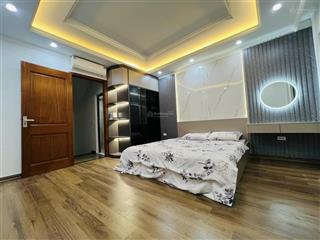 Bán nhà lạc long quân  tây hồ 52m2, 5 tầng, 6 phòng ngủ, ngõ thông, ô tô qua nhà, 30m ô tô tránh