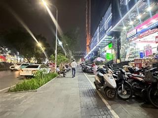 Bán chung cư sông hồng park view165 thái hà vip đống đa lô góc 3 ngủ  dt 125m giá 8.5 tỷ