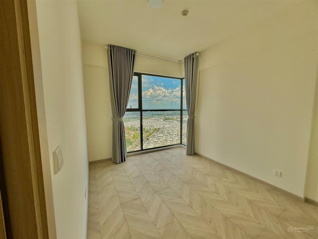 Cho thuê 3pn view công viên 36ha gần xe bus, vincom, giá chỉ 16tr/tháng masteri vinhomes quận 9