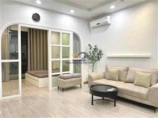 Cho thuê căn hộ 1pn  53m2 đầy đủ nội thất đẹp, giá chỉ 11 triệu/tháng vào ngay,  0988 286 ***