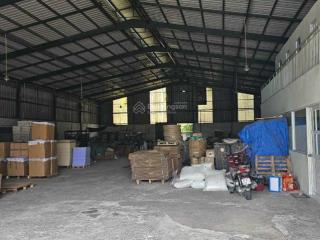 Cho thuê nhà xưởng 1200m2 giá 50tr tại mt ql1a an phú đông quận 12