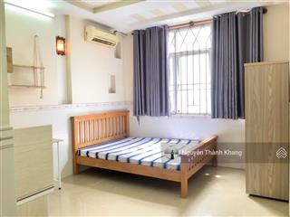 Cho thuê căn hộ studio cửa sổ trời , full nội thất , rộng 27m2 , ngay đại học bách khoa