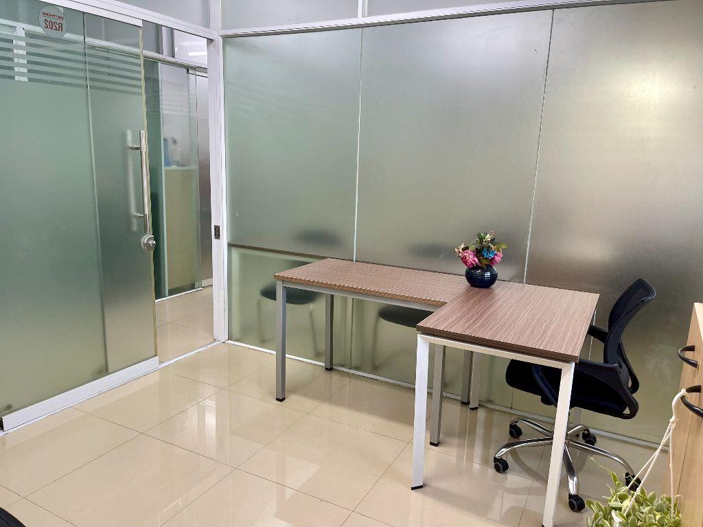 Văn phòng quận 1 setup đầy đủ nội thất, có ưu đãi lớn khi  0931 412 *** mr long
