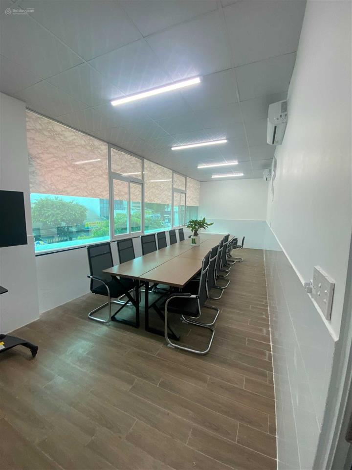 Văn phòng giá rẻ, trọn gói quận bình thạnh  setup đầy đủ nội thất  có ưu đãi hấp dẫn