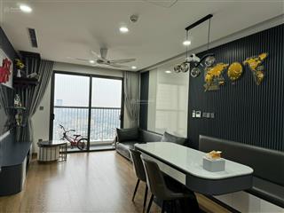 Chính chủ bán căn 2 ngủ kdt dịch vọng, view công viên cầu giấy, n07 thành thái, dt 90m2, giá 4,6 tỷ