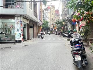 Bán nhà phố Chùa Quỳnh, mặt phố kinh doanh sầm uất, oto tránh, vỉa hè rộng, lô góc 2 mặt