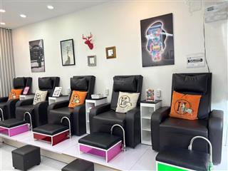 Sang nhượng spa & nail mặt tiền khu an thượng phố đi bộ nhộn nhịp . vị trí vip