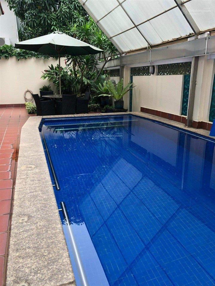 Biệt thự góc 2 mặt tiền quận 2  475m2  3 tầng có sân vườn, gara  hạ giá từ 105 tỷ còn 85 tỷ