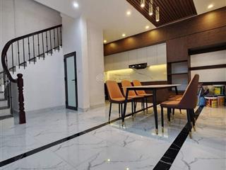 Bán nhà ngõ vương thừa vũ 48,6m2, 11,5 tỷ, ngõ đẹp, nhà đẹp, full đồ, mặt tiền rộng