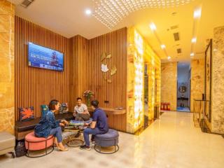 Bán khách sạn mặt tiền đường Biệt Thự, Nha Trang. 142m2, 18 tầng 44 phòng, đầy đủ tiện ích, 75 tỷ - 0868674986