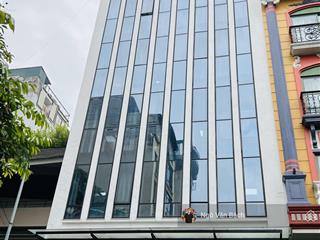 Bán nhà tòa building văn phòng phố hoàng quốc việt, nhà mới, thông sàn, vỉa hè rộng, 77m2, 36,8 tỷ