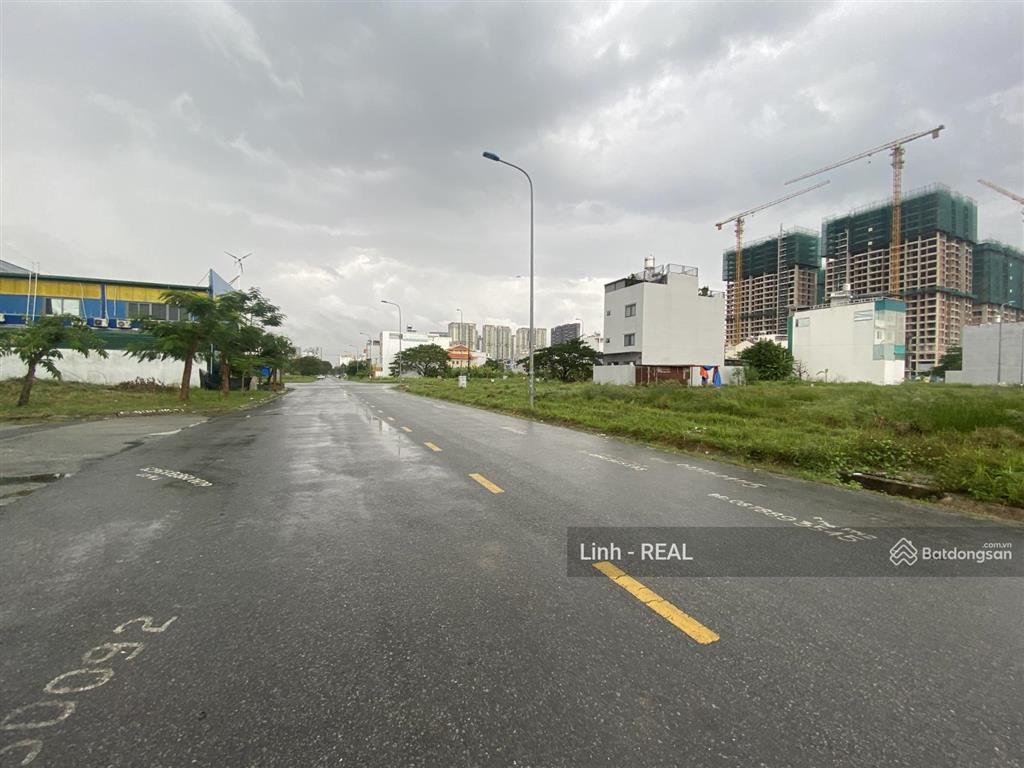 Lô đất mặt tiền nguyễn văn kỉnh gần hồ sinh thái 7.1x19m