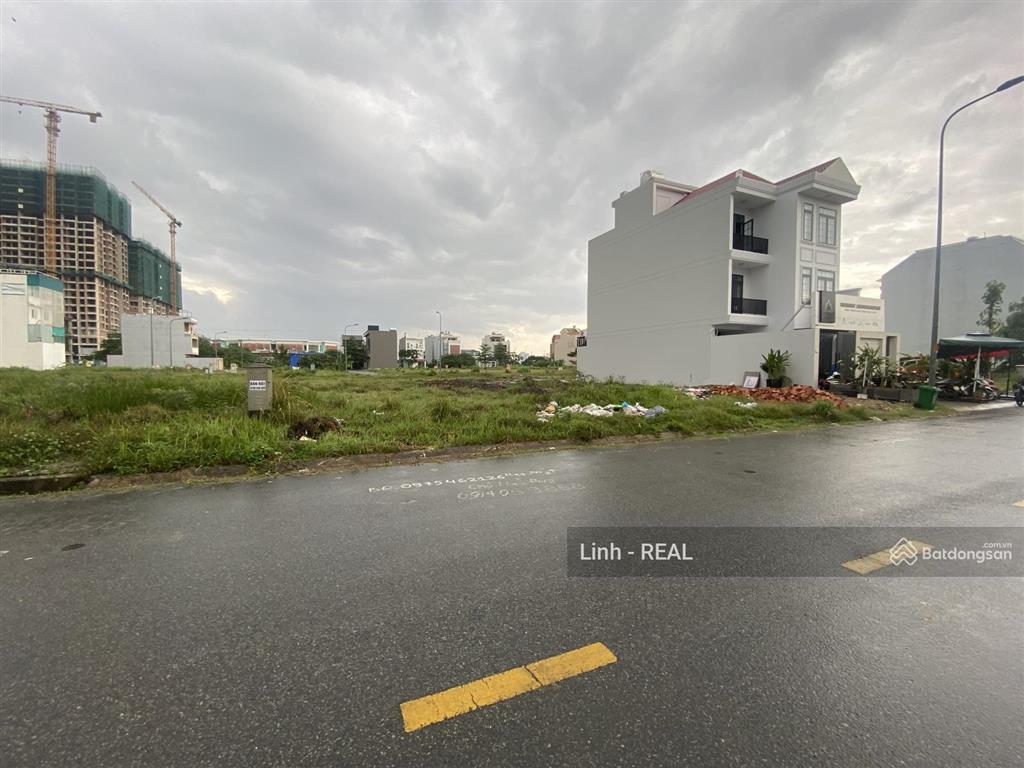 Lô đất mặt tiền nguyễn văn kỉnh gần hồ sinh thái 7.1x19m