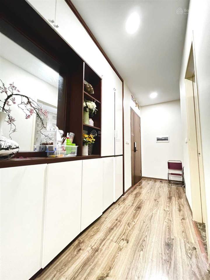 Chính chủ bán ch 109m2 (3n 2vs). giá 8,4 tỷ mỹ đình plaza 2, số 2 nguyễn hoàng. nội thất đầy đủ.