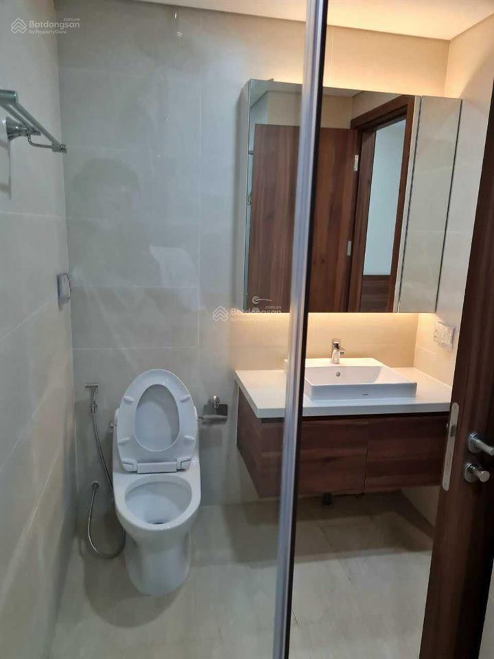 Chính chủ bán ch 2n2vs. dt 75m2 giá 7,8 tỷ. đc home city 177 trung kính, cầu giấy. full nội thất