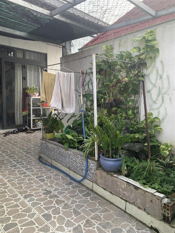 Bán nhà 1 trệt 1 lửng 2 phòng ngủ đường số 6, linh xuân thủ đức